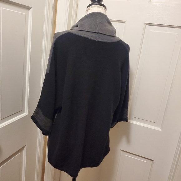 NWT Style & Co. Black/Grey Cowl Neck Sweater Size Small, classic, casual - Picture 2 of 8